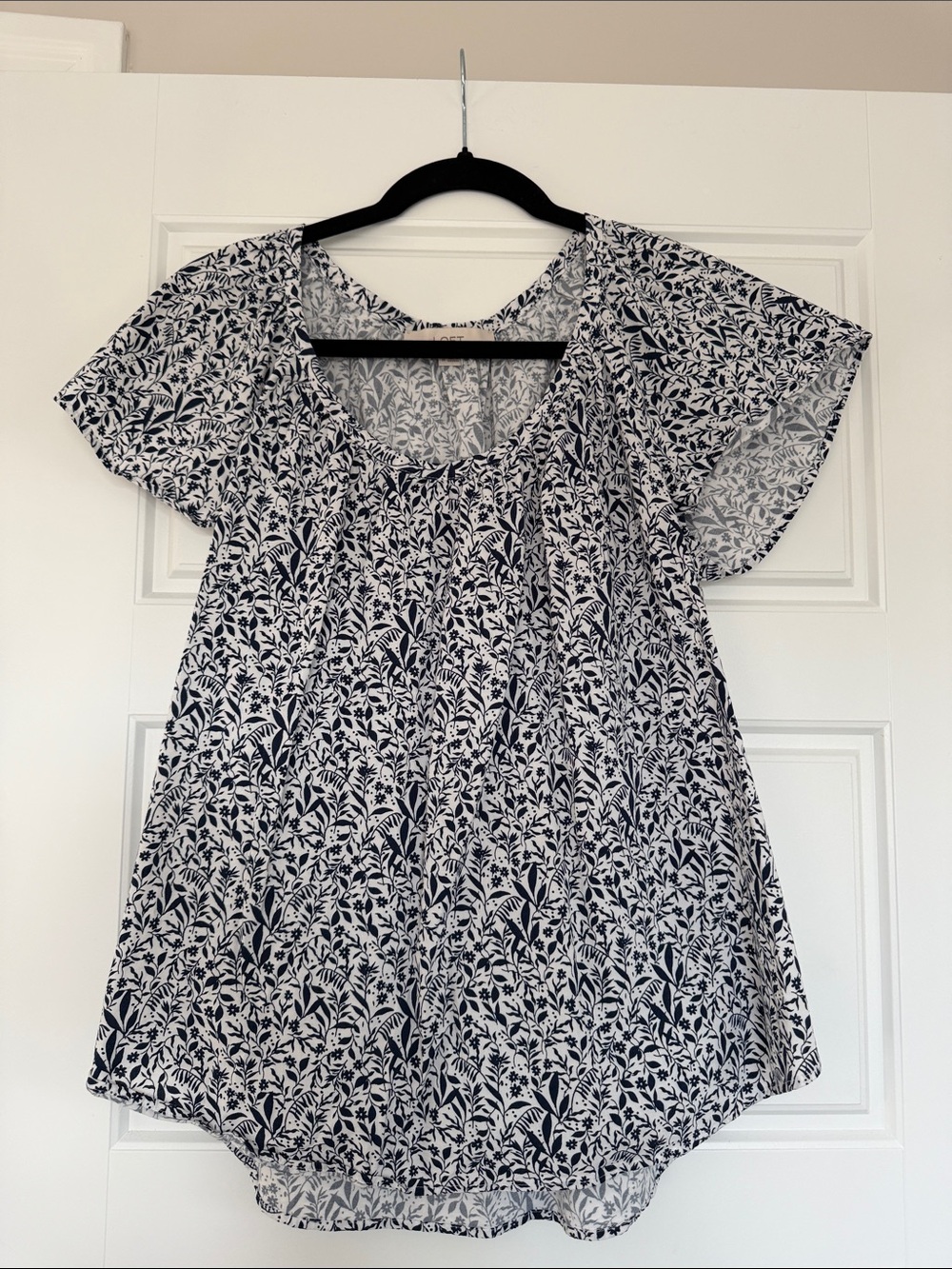 LOFT Navy and White Floral Scoop-Neck Tunic